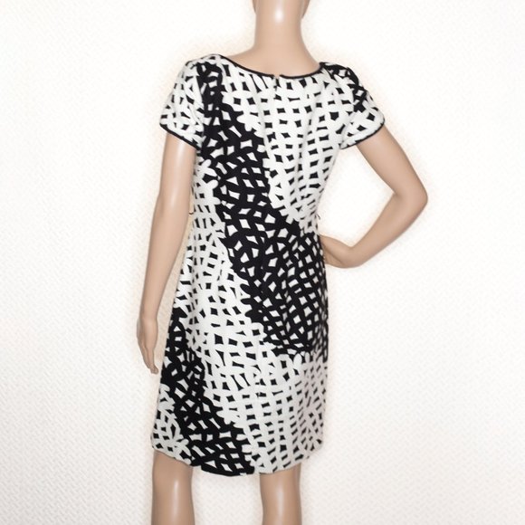 🌟$10🌟 Talbots Black and White Dress - Picture 2 of 6